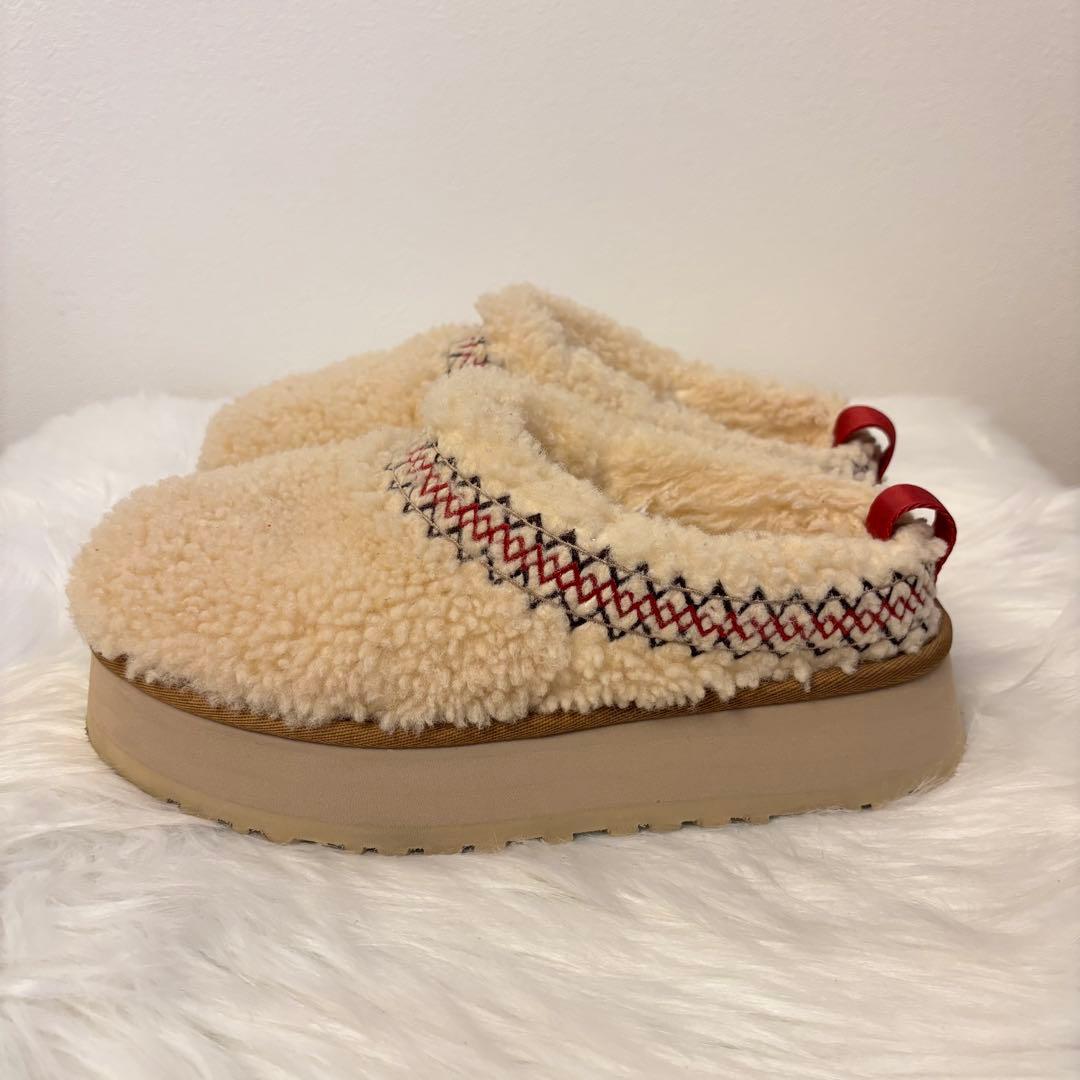 【希少】UGG タズ ヘリテージ ブレイド ムートン 厚底 ベージュ スリッポン