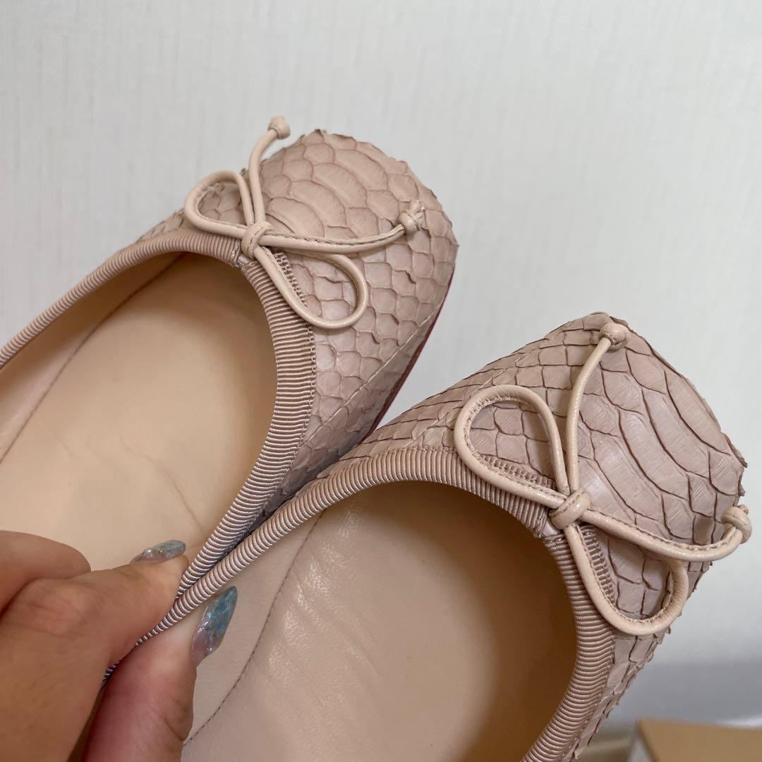 Christian Louboutin⭐︎ヘビ革フラットパンプス　バレエシューズ