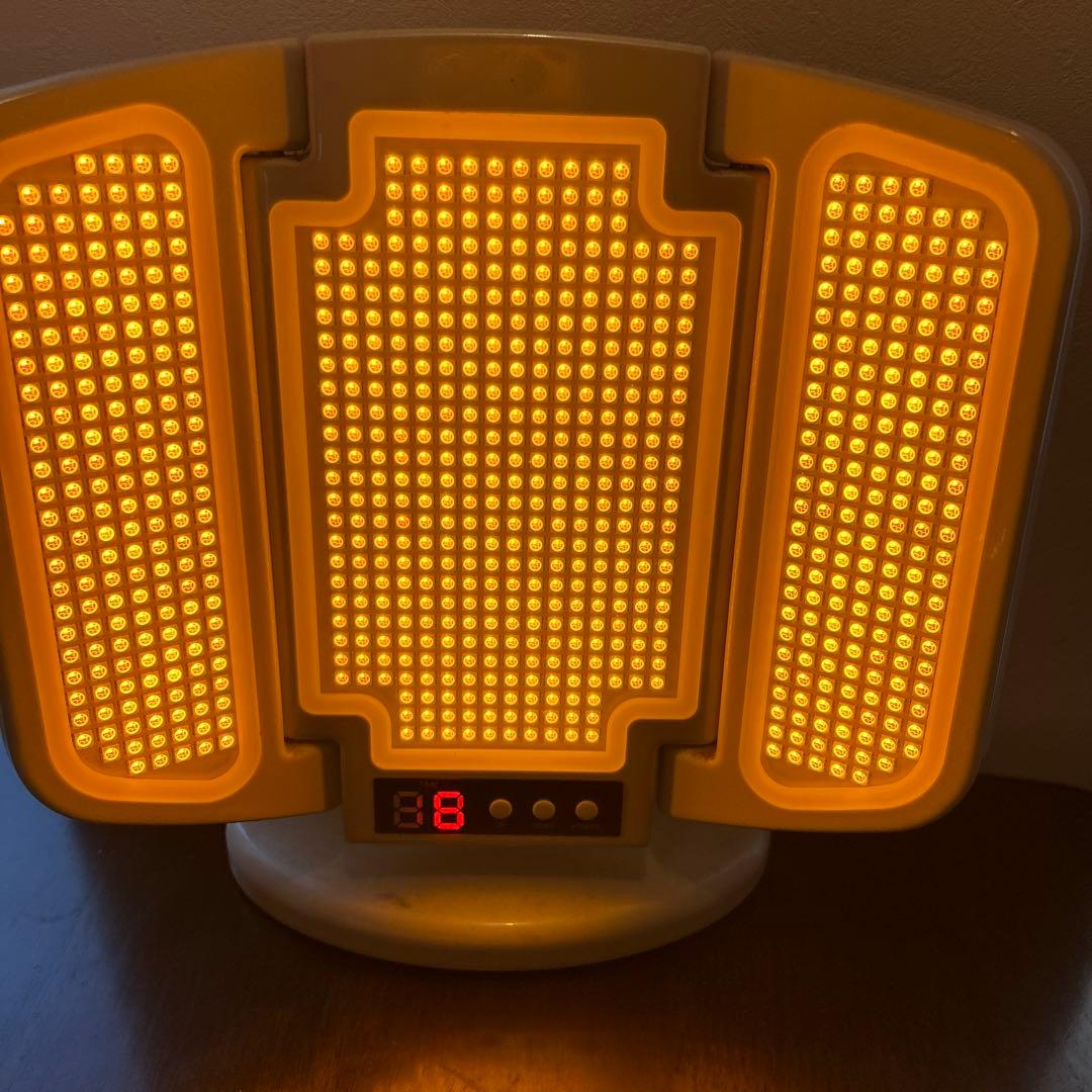 LED 美顔器　アンチエイジング