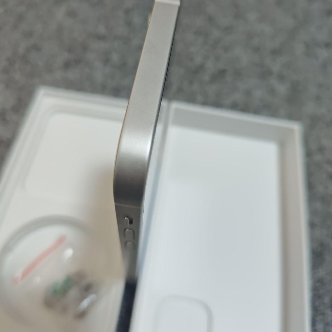 iPhone12 64GB 本体 ホワイト