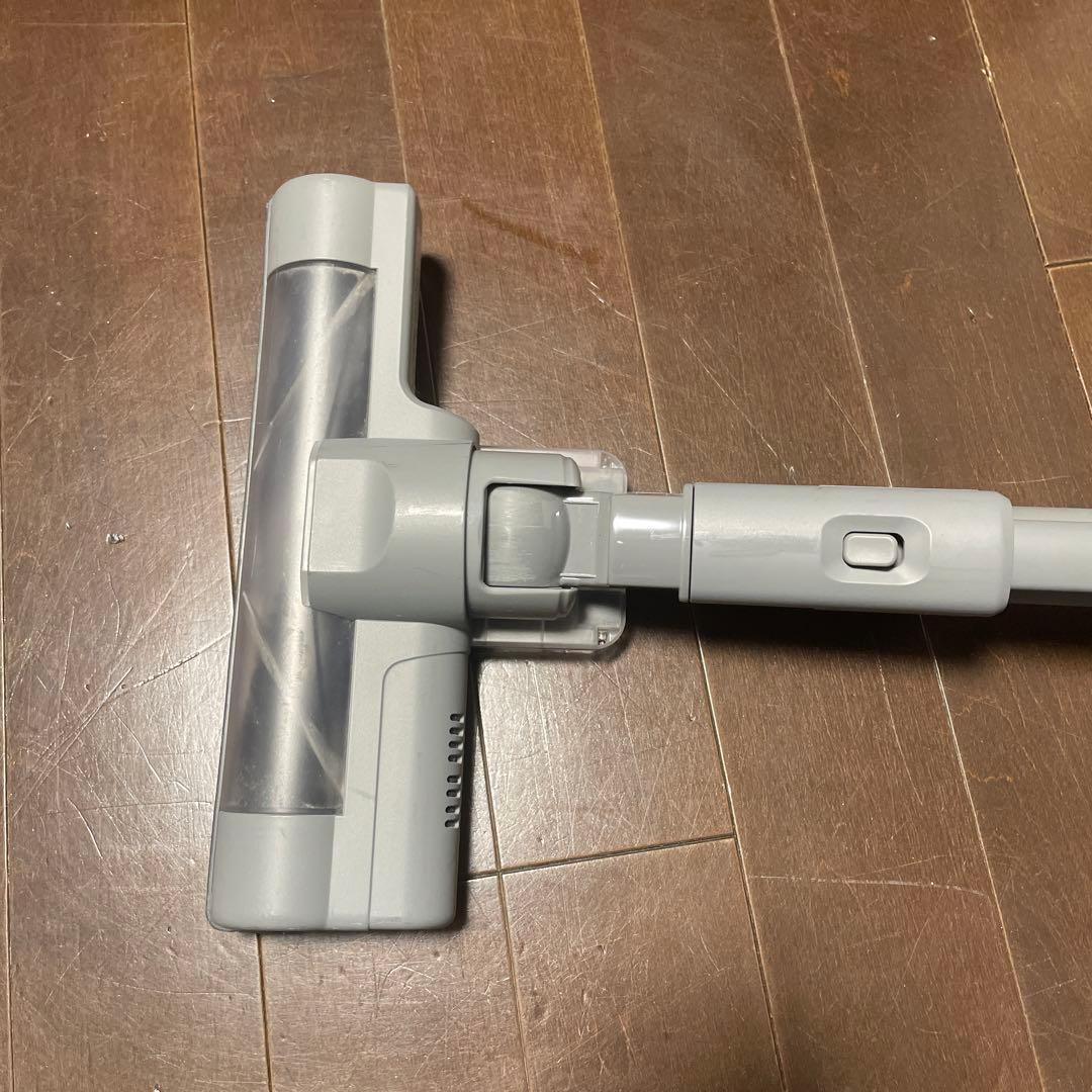 アイリスオーヤマ　充電式サイクロンスティッククリーナー