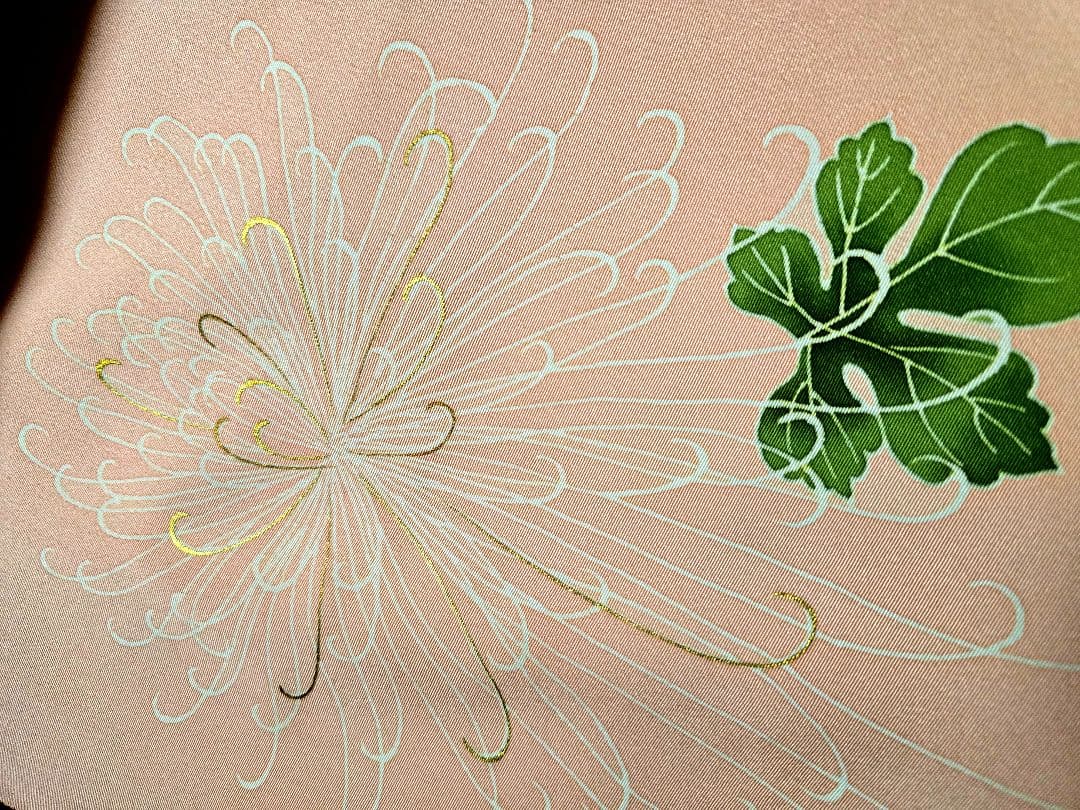 丹後ちりめん 着尺 付け下げ上品な桃色 金彩有 糸菊 京友禅