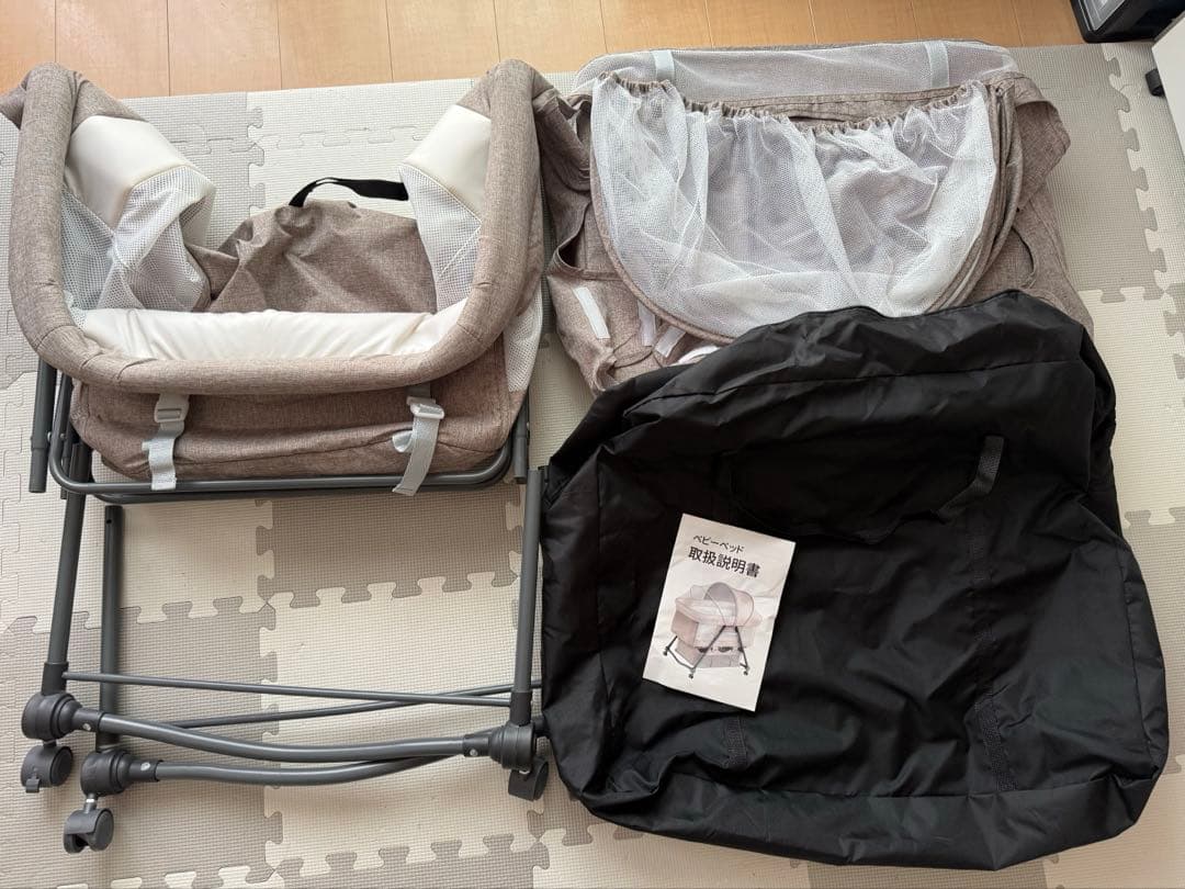 【美品】折りたたみベビーベッド コンパクト 持ち運び便利 出産準備