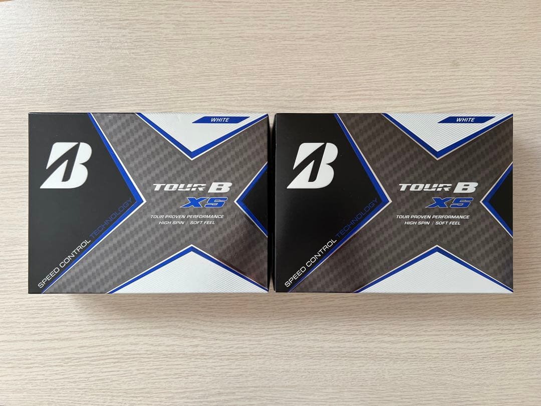 新品　ブリヂストンゴルフボールTOUR B XS　BRIDGESTONEGOLF