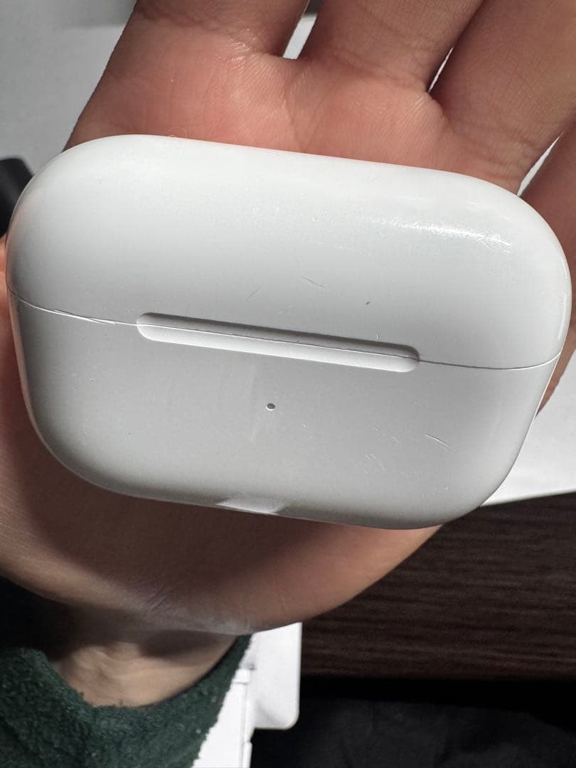 AirPods Pro 2（USB-Cモデル）+AZLAイヤーチップ＆黒ケース付