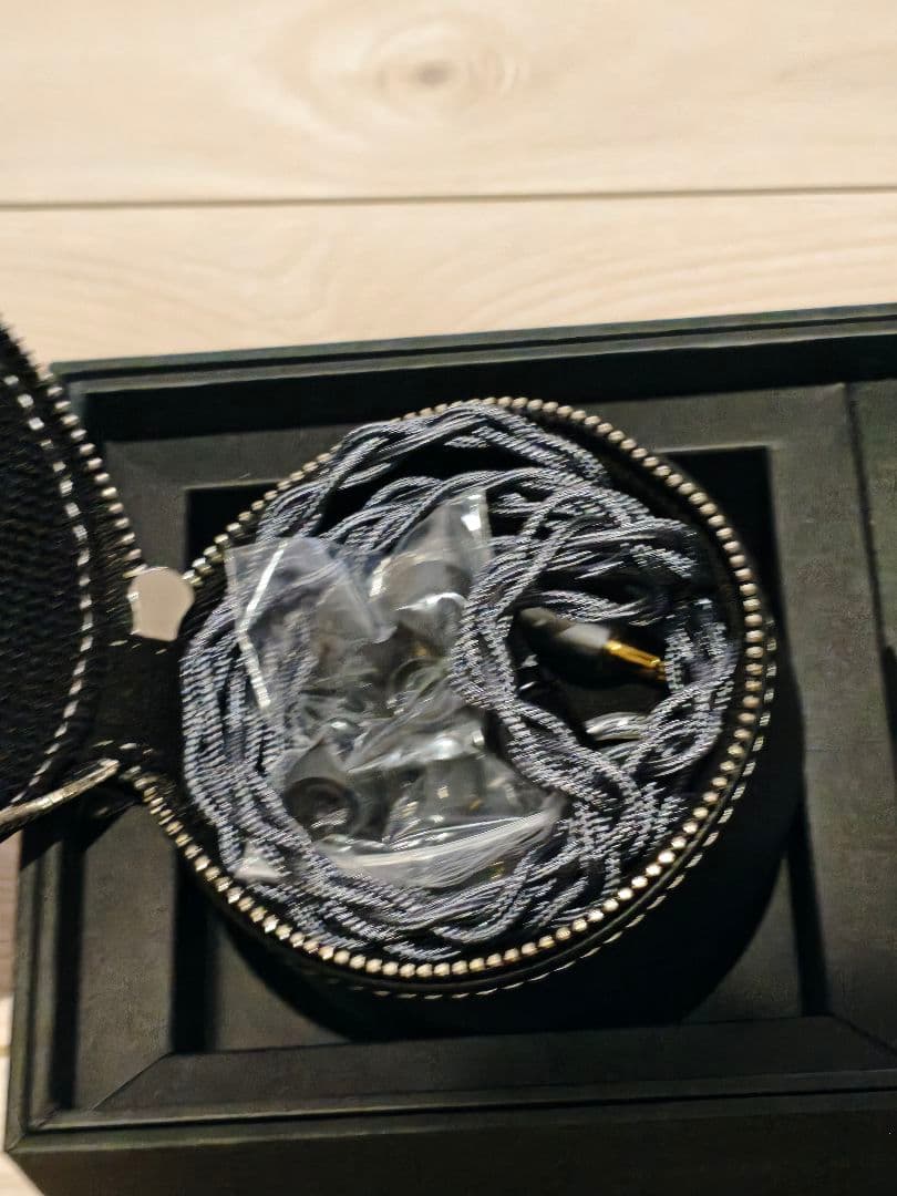 Moondrop Harmon 和鳴 有線イヤホン　水月雨