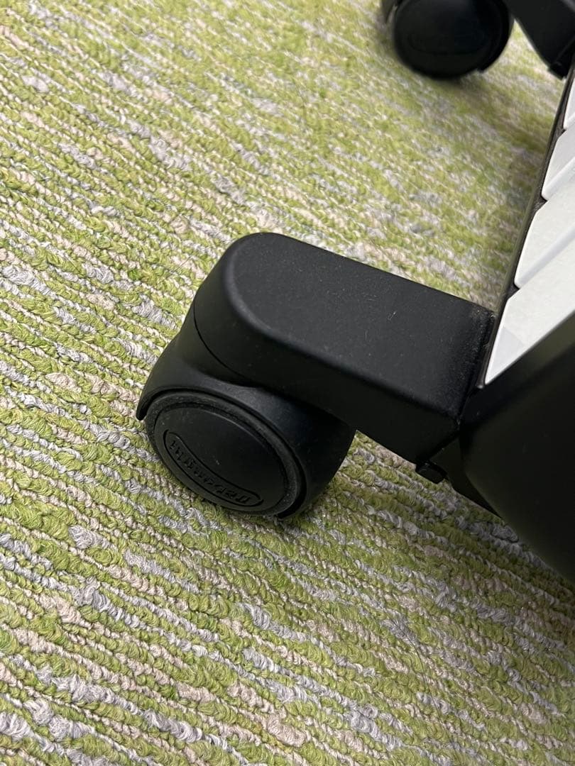 Kデロンギ　マルチダイナミックヒーター　オイルヒーター　MDHU09-BK