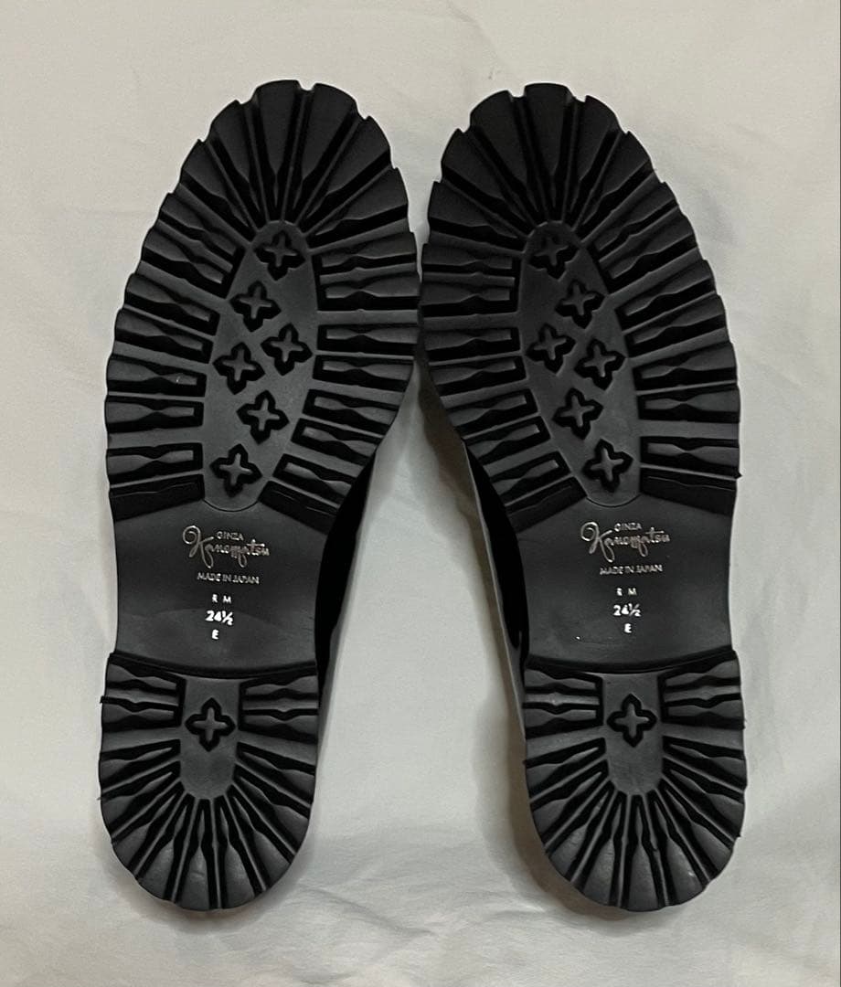 銀座かねまつ　新品未使用　ブラックエナメルローファー