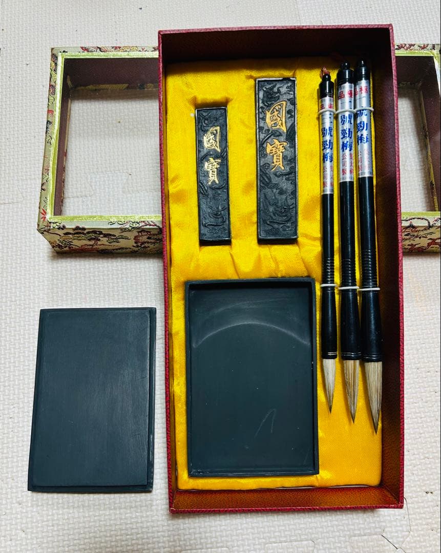 【骨董品】中国 宋時代　集太祥公司 製書道具新品、