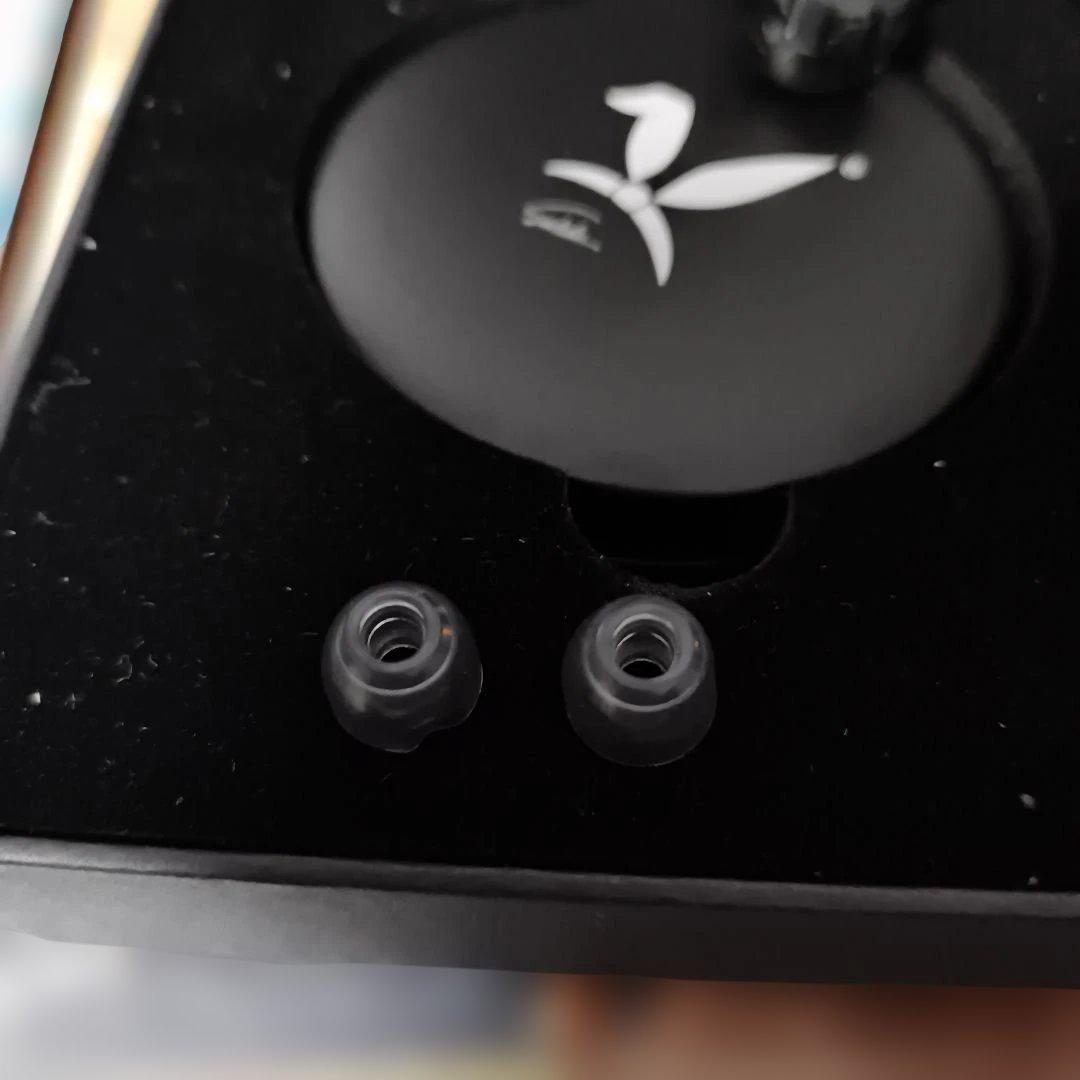 SeeAudio Bravery 4ドライバー 有線イヤホン