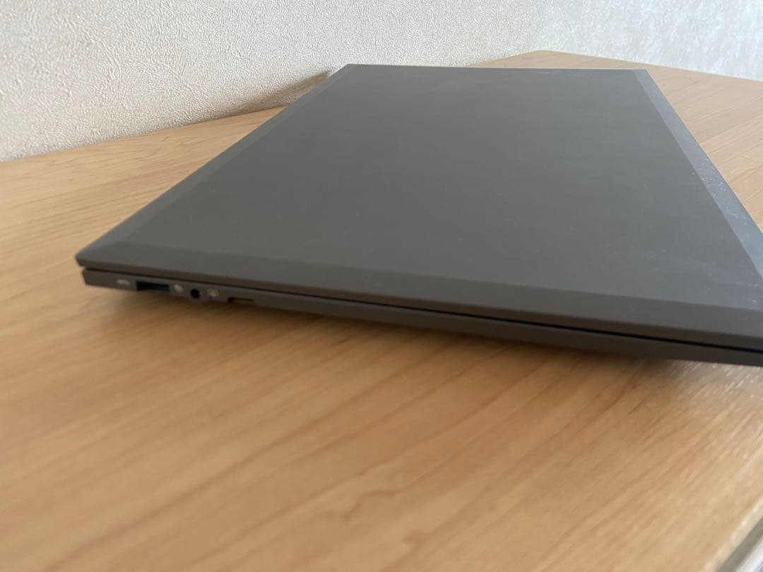 15.6インチFHD IPSノートパソコン/Windows11/SSD256GB