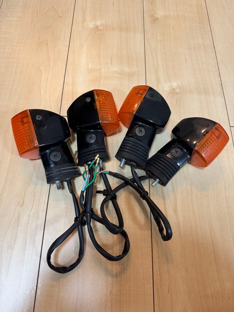動作確認済み　CBR400F 純正ウインカー　フルセット　割れ無し　ウインカー
