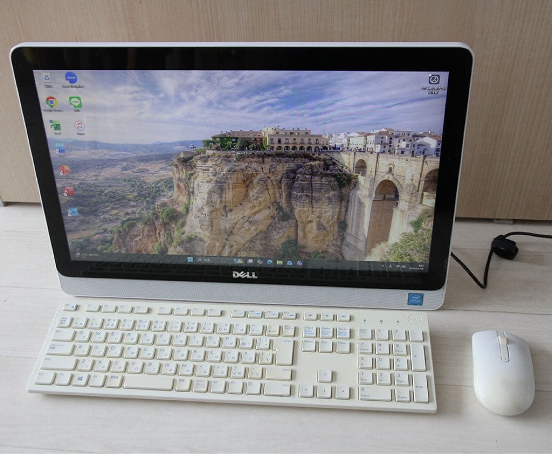 DELL 20インチ 一体型パソコン Windows11 Office2021