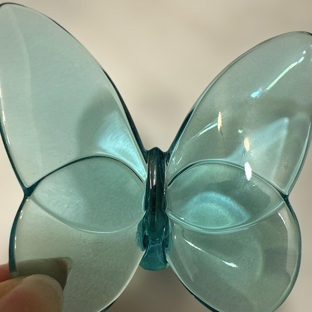 Baccarat 蝶の置物 透明青色