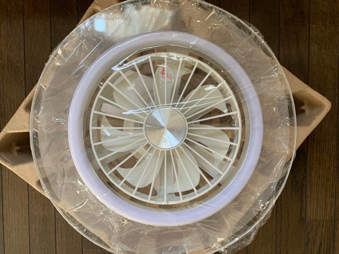 AONCIA LumaFlow シーリングファンライト