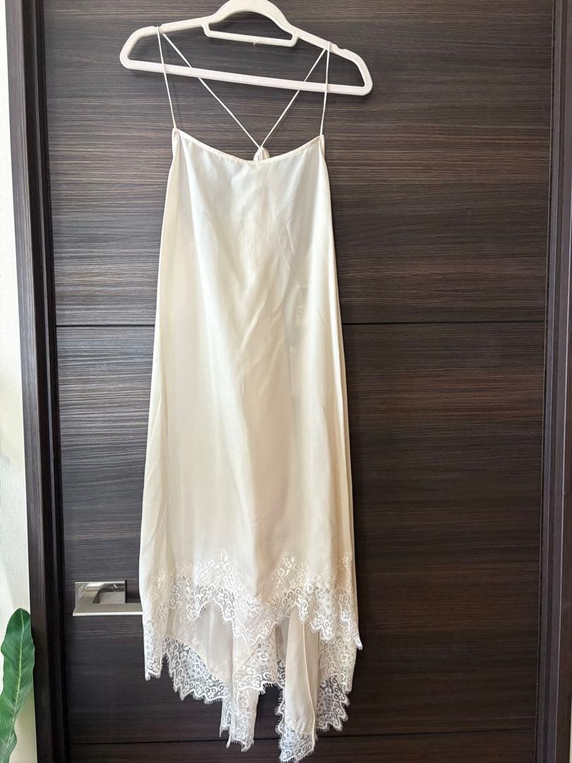 最終価格　新品タグ付き　ガリャルダガランテ　ラウンドヘムキャミチュニック