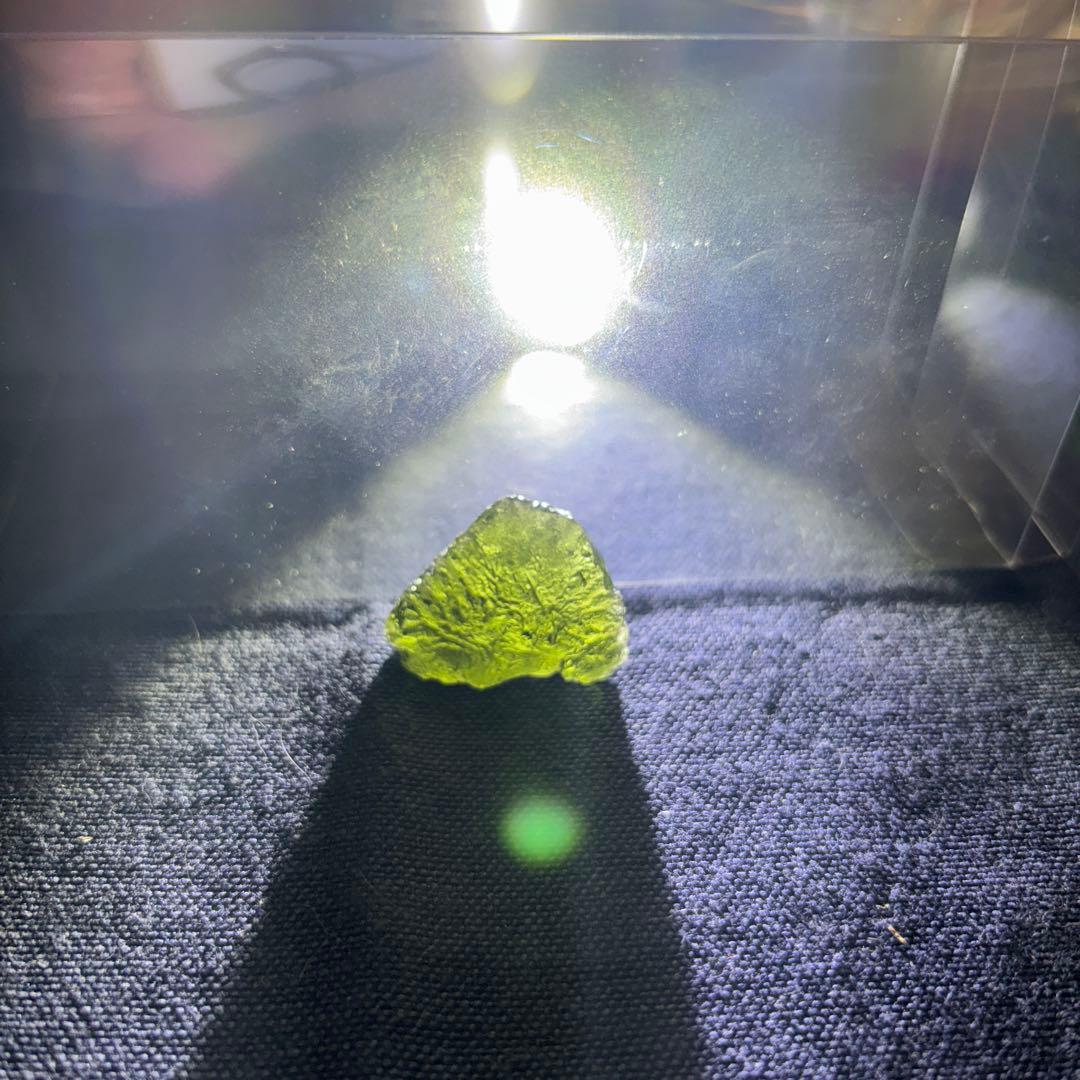 隕石　モルダバイト　A A A 原石