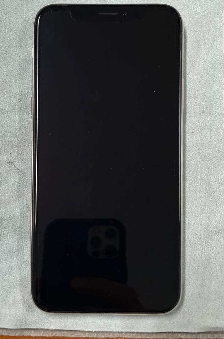 iPhone X シルバー 256GB SIMフリー バッテリー最大容量68%