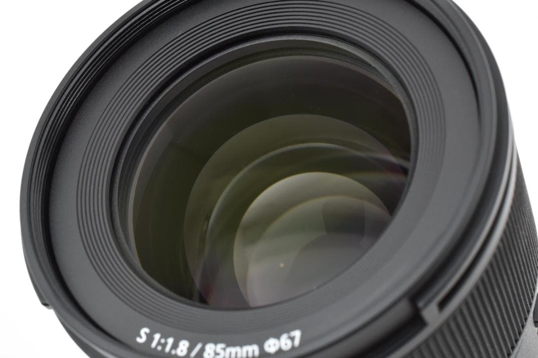 Panasonic パナソニック LUMIX S 85mm F1.8 S-S85