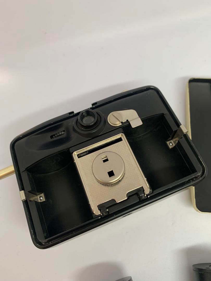 希少 1960年代東ドイツ製 PENTIⅡ ハーフ判フィルムカメラ レトロ