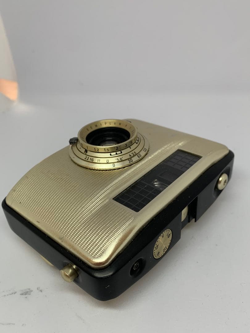 希少 1960年代東ドイツ製 PENTIⅡ ハーフ判フィルムカメラ レトロ