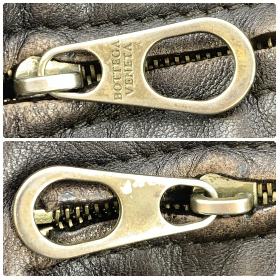 ボッテガヴェネタ イントレチャート ショルダーバッグ メッセンジャー レザー