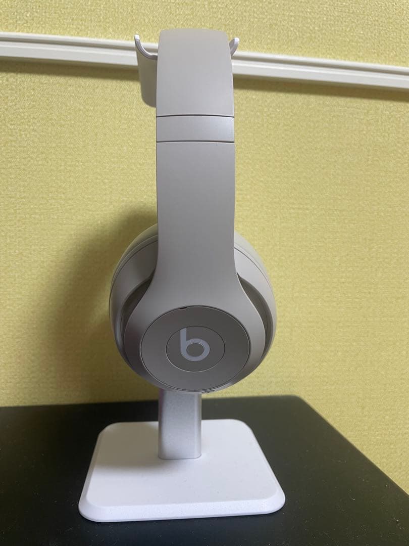 Beats ワイヤレスヘッドホン グレー