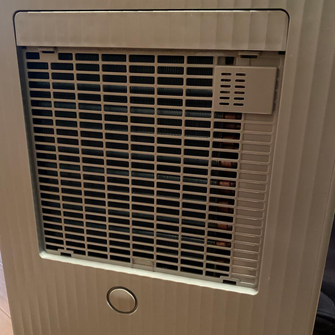 2022年製　Cado DH-C7100 除湿機 グレー