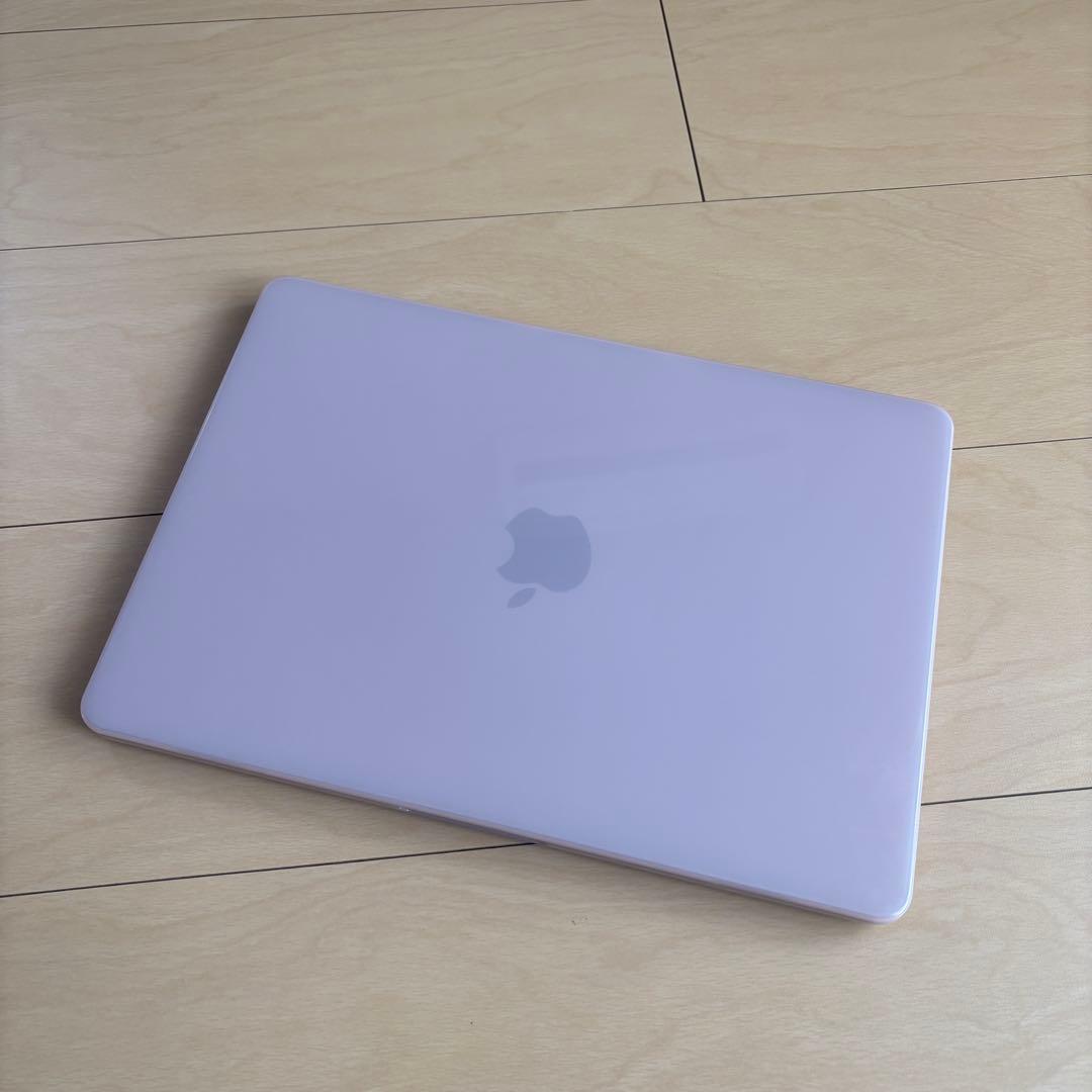 【美品】Apple MacBook Air M2チップ256GB　スペースグレイ