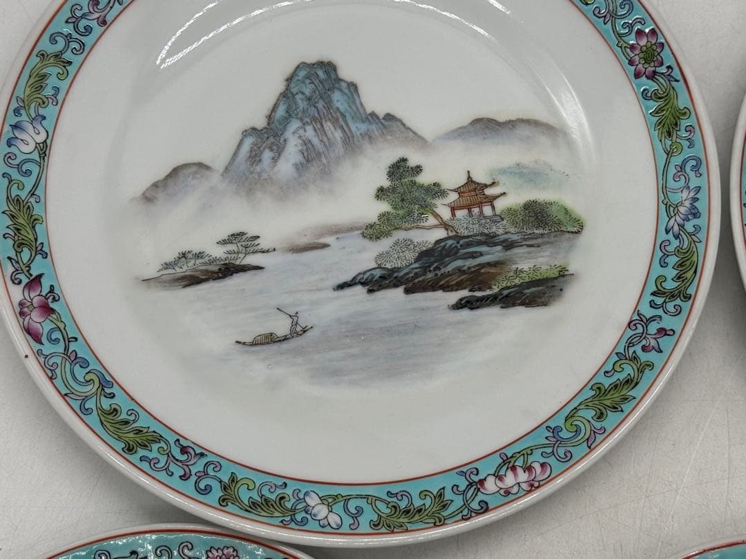 中国　1950ー1960年代　景徳鎮製　粉彩山水紋大皿小皿5点まとめ260104