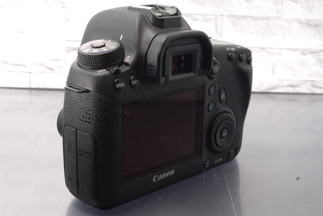 Canon EOS 6D ダブルズームキット 望遠レンズ スマホ転送OK 美品♡