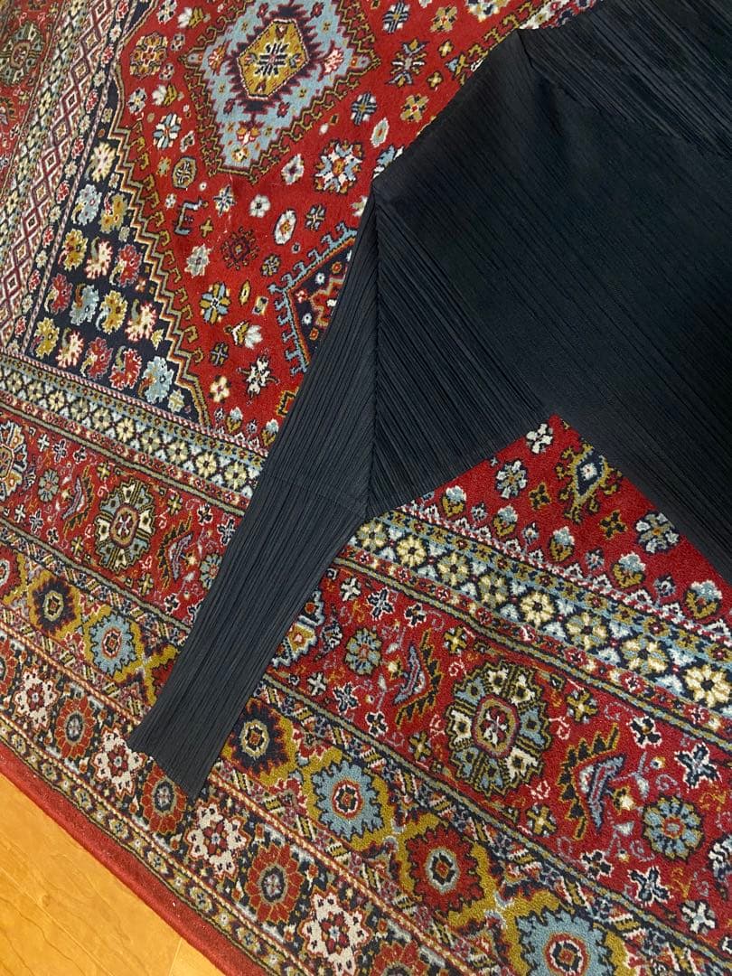 黒Mサイズ　Pleats Please カーディガン