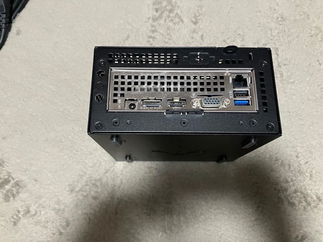 ミニPC ASRock Desk Mini H110