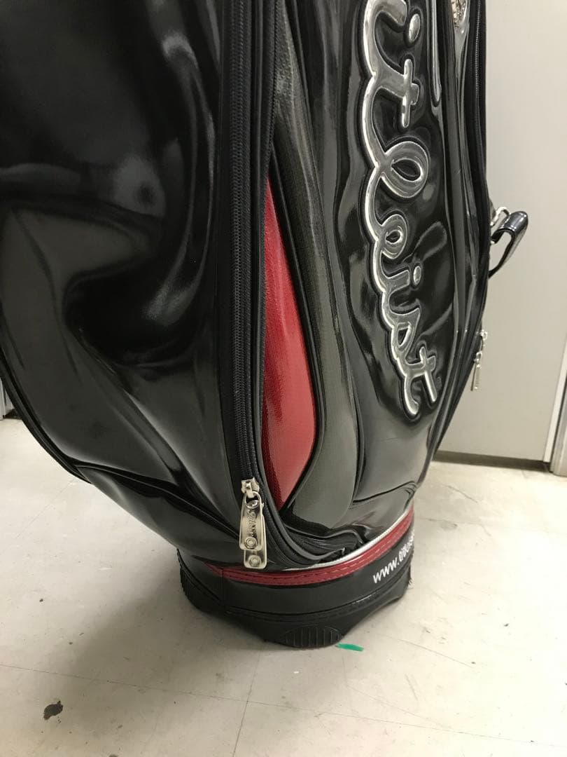 タイトリスト　TITLEIST　3点式キャディバッグ　光沢ブラック　エナメル素材