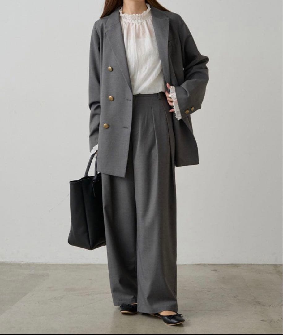 ホワイトシフォン長袖シャツ