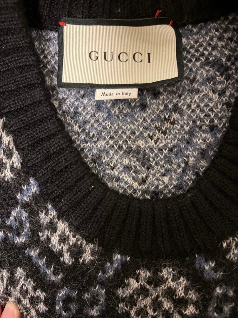 GUCCI GGロゴ ニット長袖セーター　美品