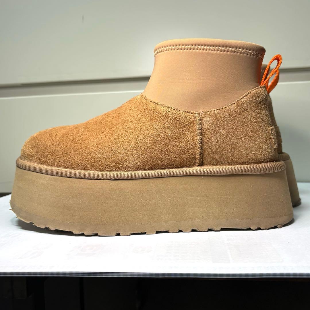 【美品】UGG ✮厚底　ミニディッパー　プラットフォーム　ムートンブーツ　24