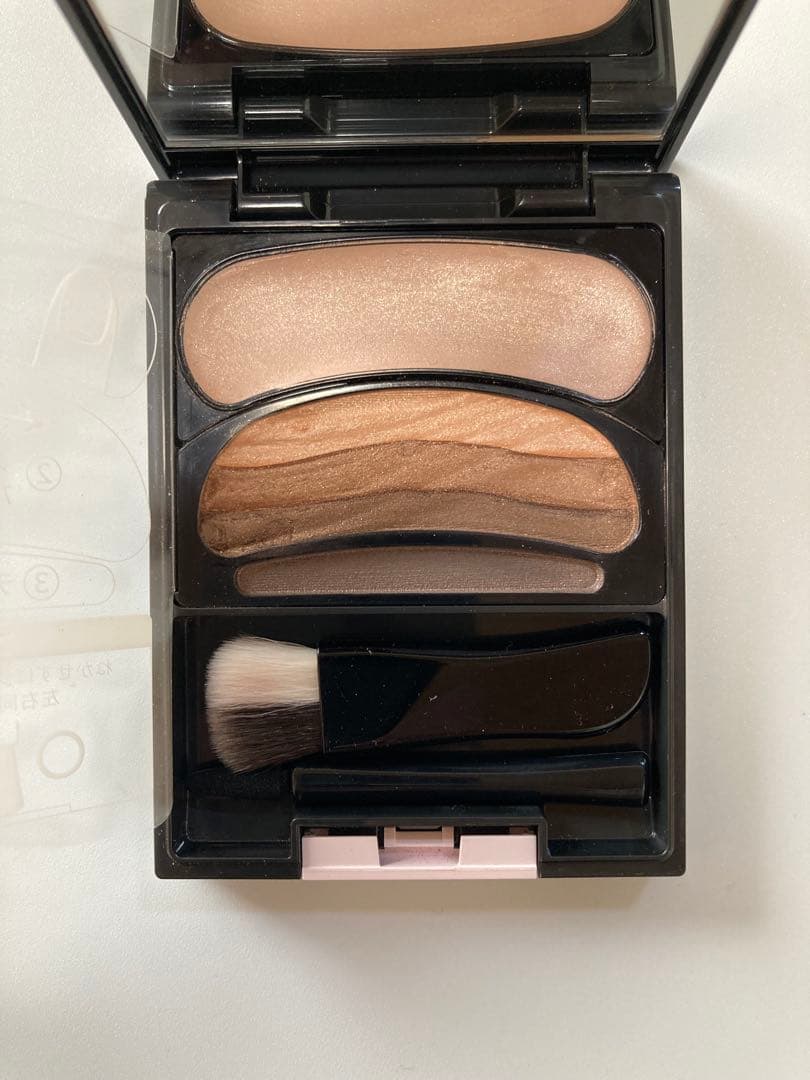 オーブ　ブラシひと塗りシャドウN 11 ブラウン