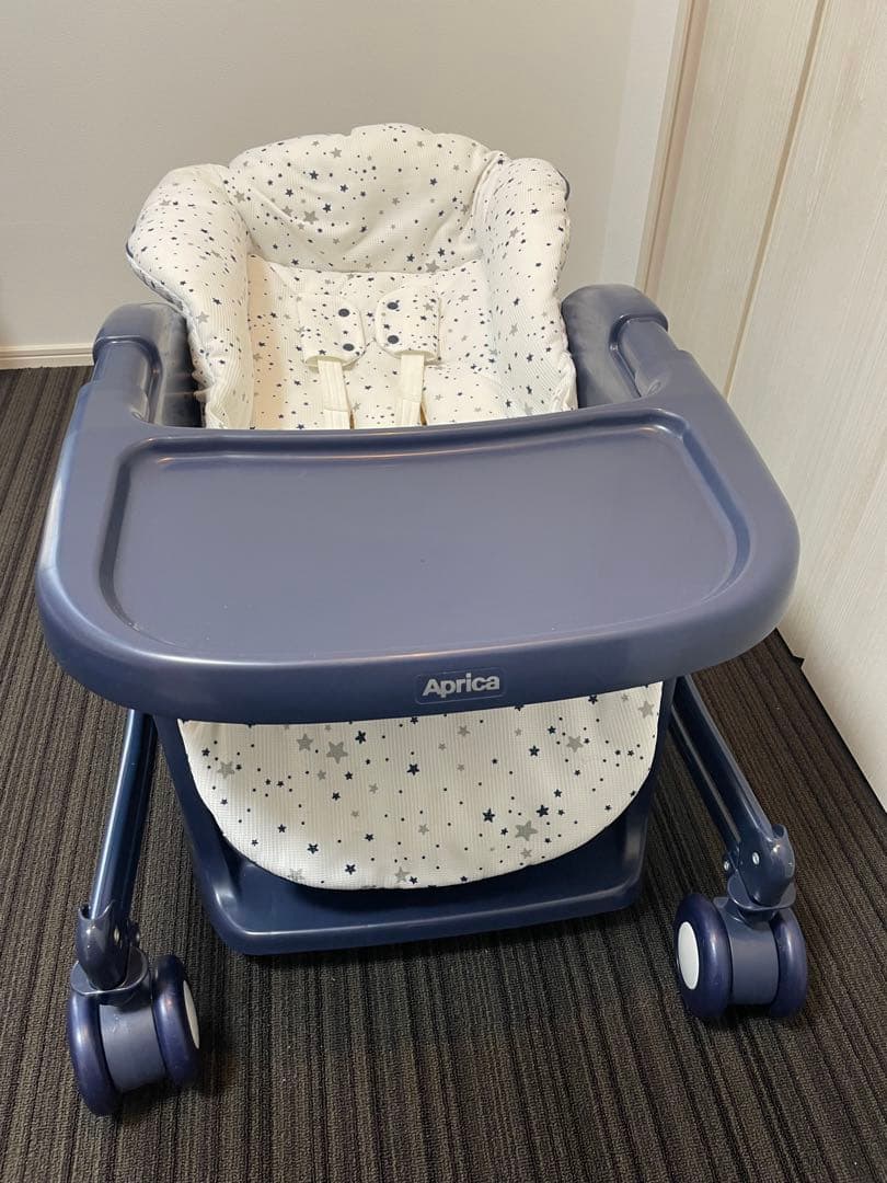 【美品】アップリカ　手動ハイローチェア