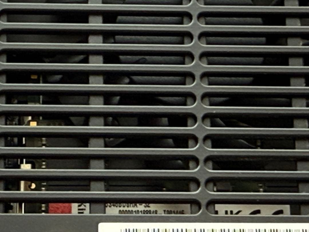 週末値引中 UM790 Pro 7940HS 64GB 1TB