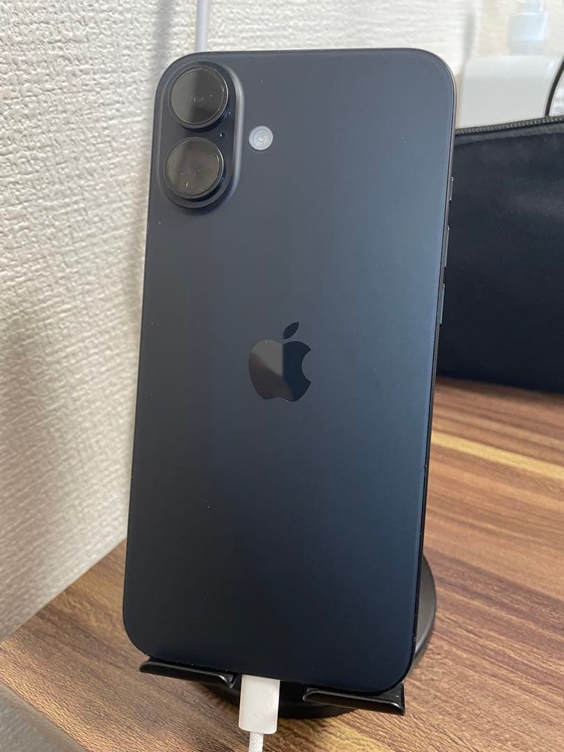 【バッテリー100%】【即日発送】iPhone16Plus ブラック 256GB