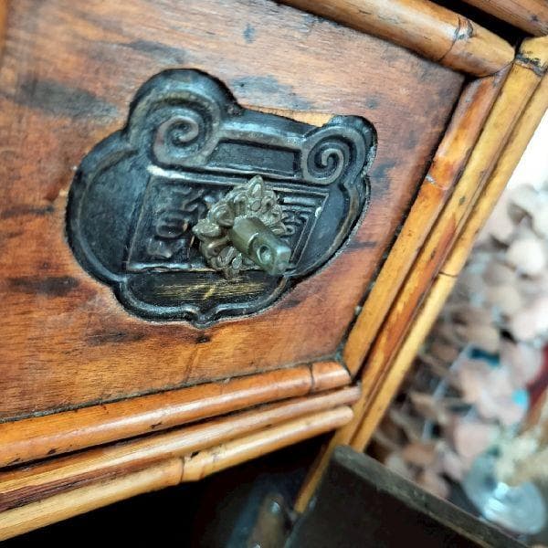 斑竹細工 煎茶棚 小箪笥 抽斗 引出 飾棚 花台 木製 漢詩金具 古美術品