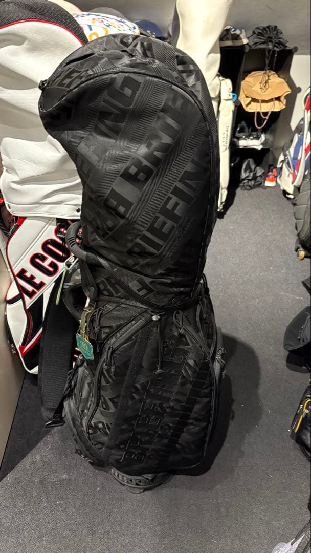 BRG311D06 ブラック ゴルフバッグ　ブリーフィング