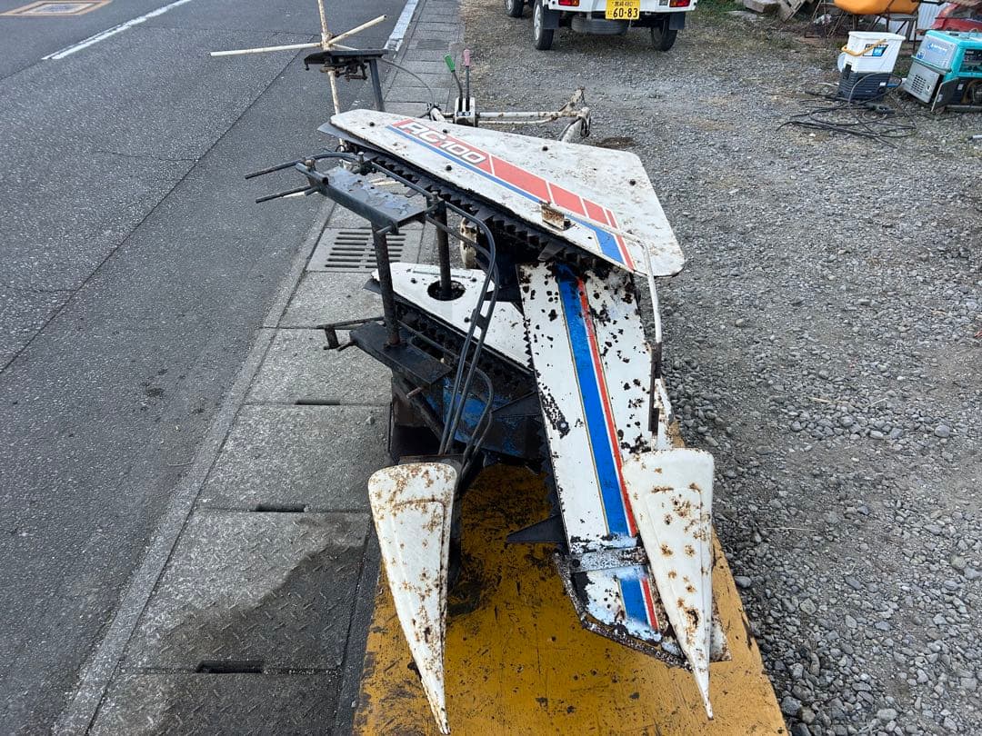 イセキ　コーンカッター　コーンハーベスタ コーン刈取機 RC100 動画あり