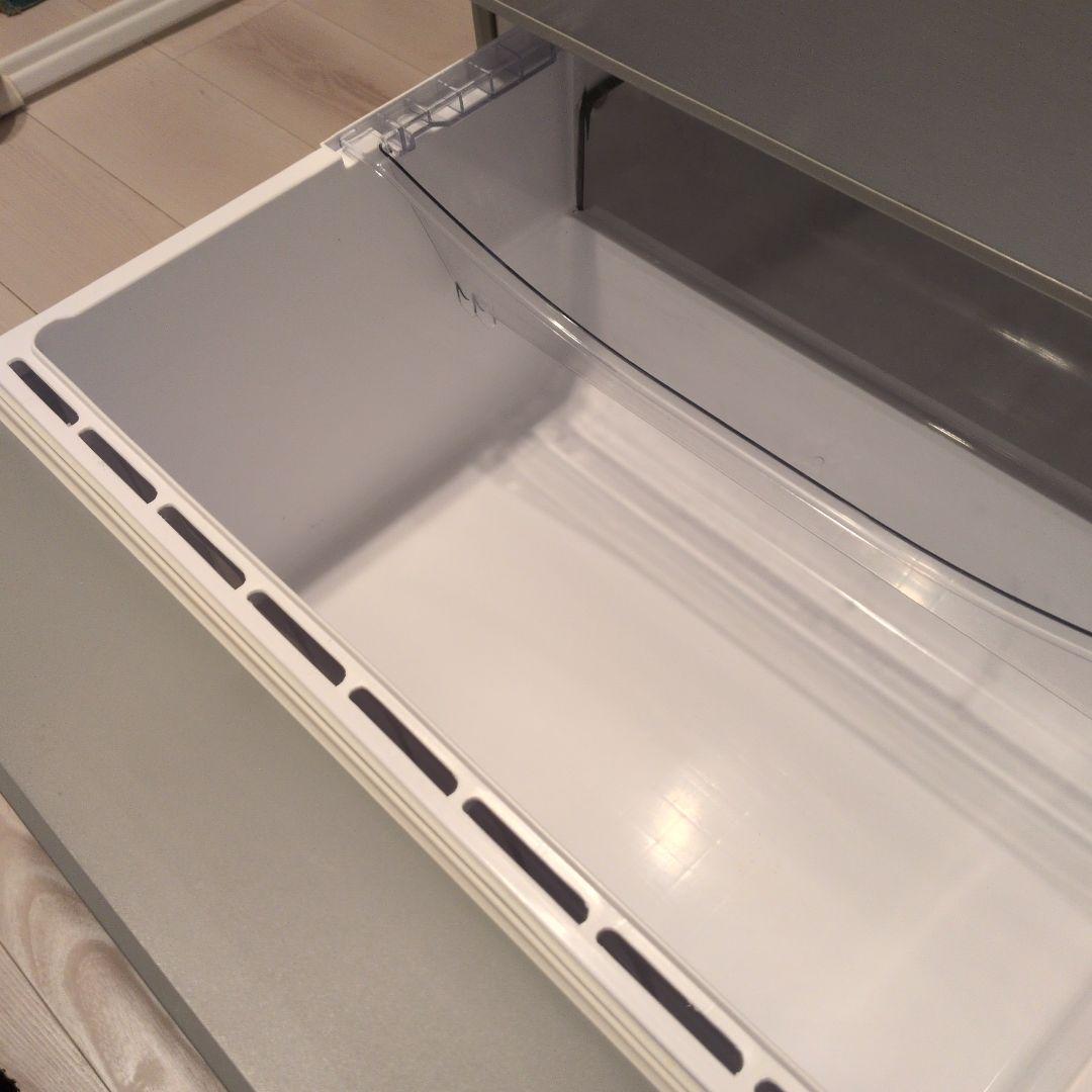 Saatan【美品】AQUA冷蔵庫　AQR-27G　272L シルバー