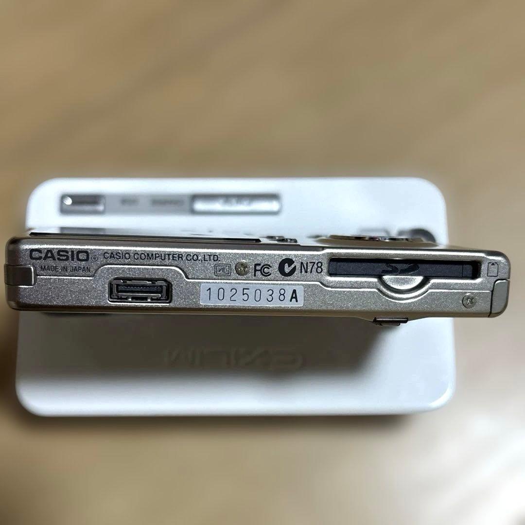 デジカメ CASIO EXILIM EX-S20 カシオ コンデジ 箱付き