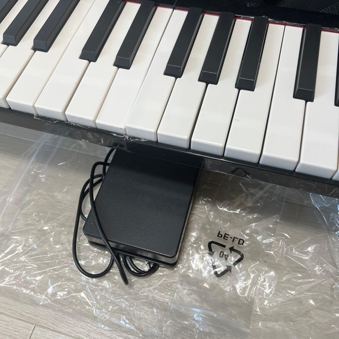 【美品】VEE TOP 折り畳み式　88鍵盤 128種音色 デモ曲30曲