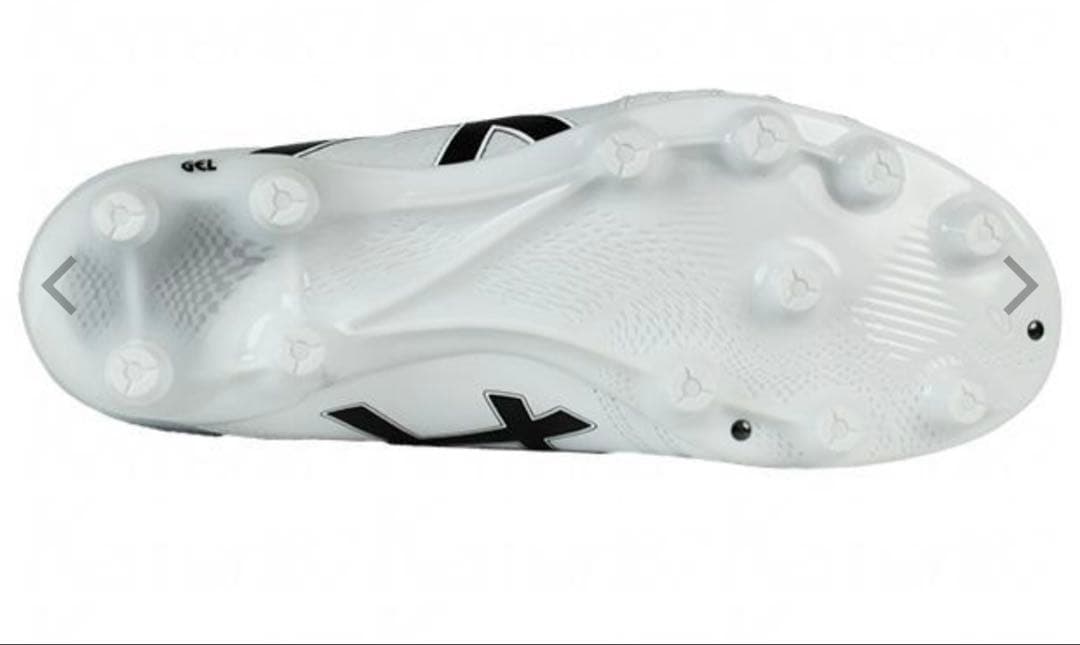 ASICS サッカーシューズ ホワイト/ブラック