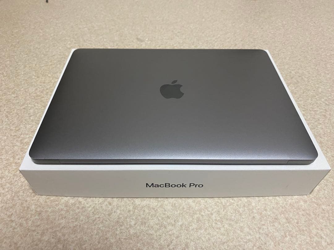 MacBook本体 Macbook pro 2017 core i7 ram 16g ssd 512