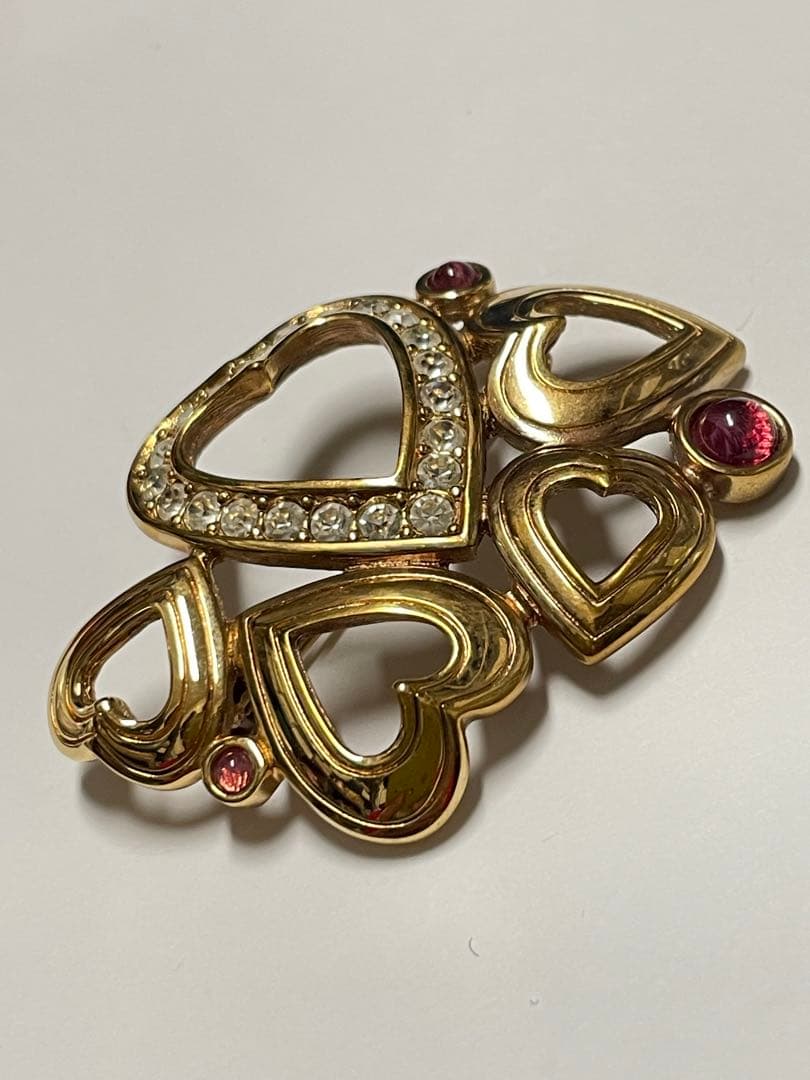 Christian Diorディオール　ハート　ブローチ　❤︎